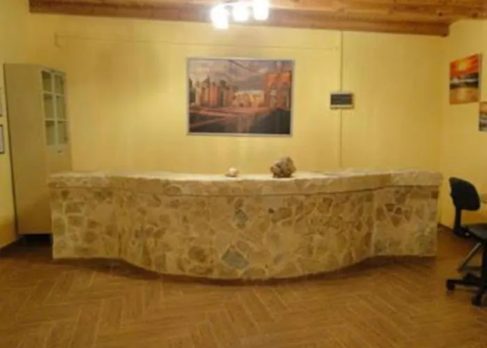 Garden Image Отель 2*