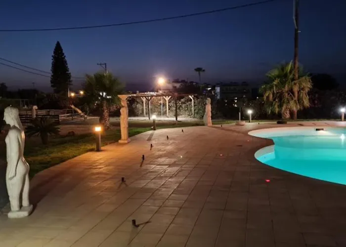 Garden Image Hotel